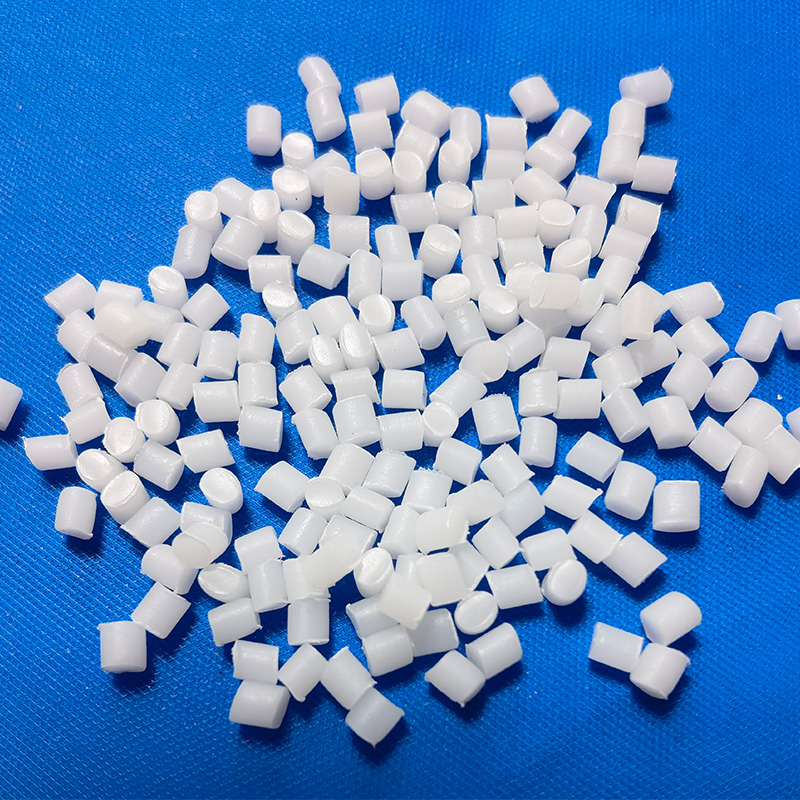 開口爽滑母料103